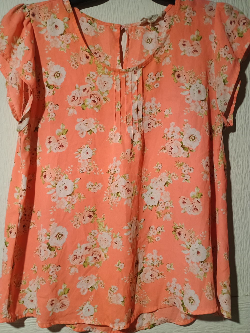 Sweet Wanderer Coral Floral Cap Sleeve Top